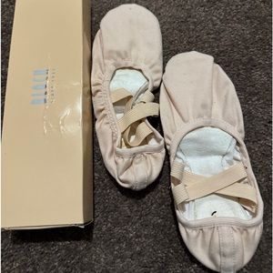 Bioch ballet slippers